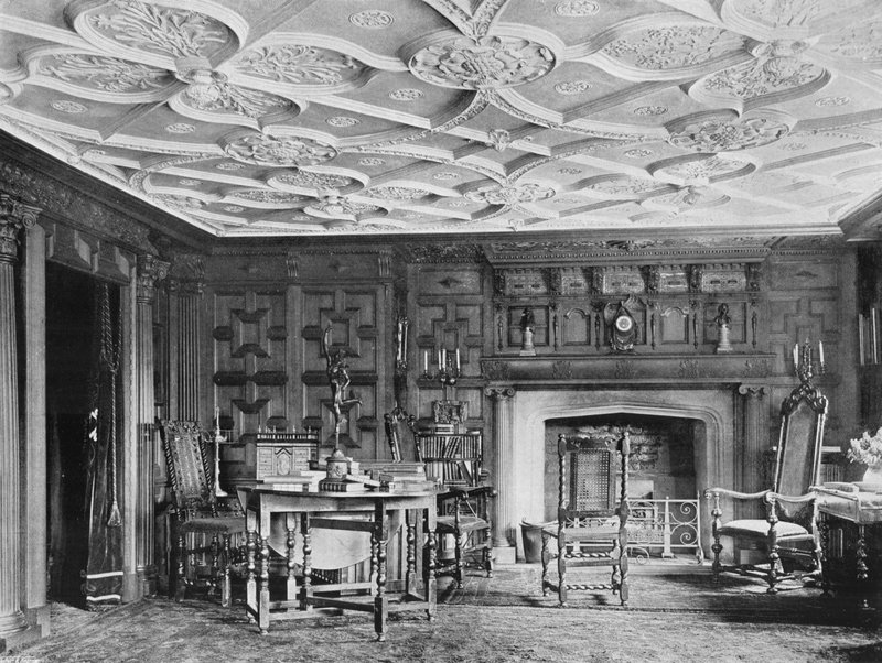 North Side, Long Library (s/hvitt bilde) av Charles Latham