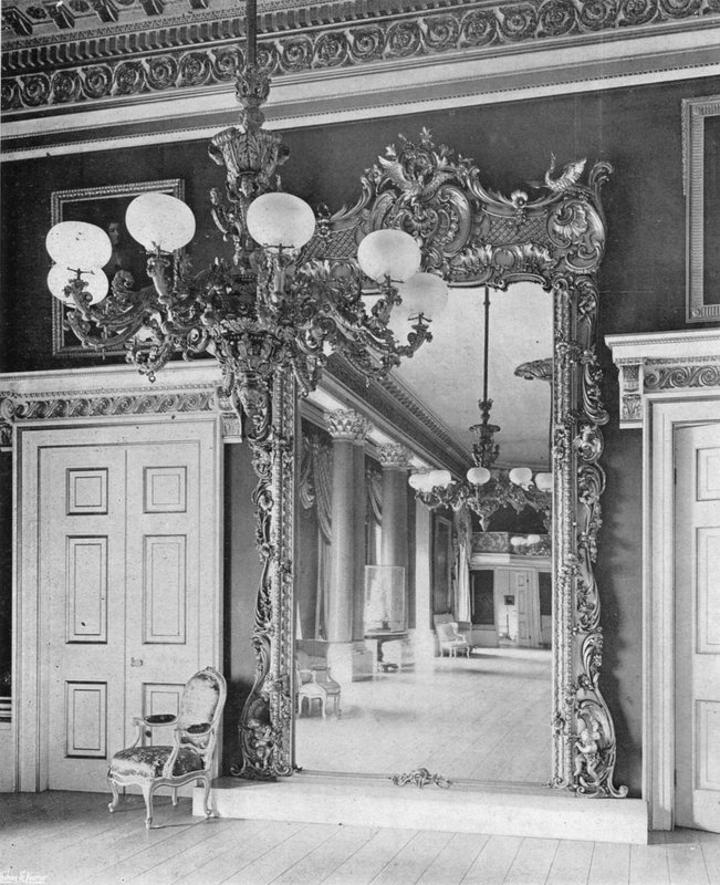 The Ballroom - A Reflection (s/hvitt-bilde) av Charles Latham