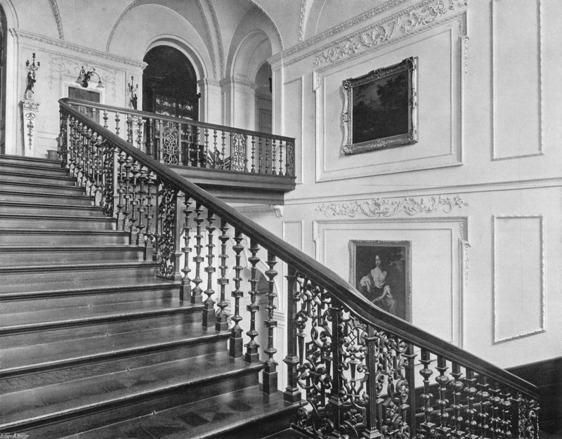The Stairway (s/hvitt bilde) av Charles Latham