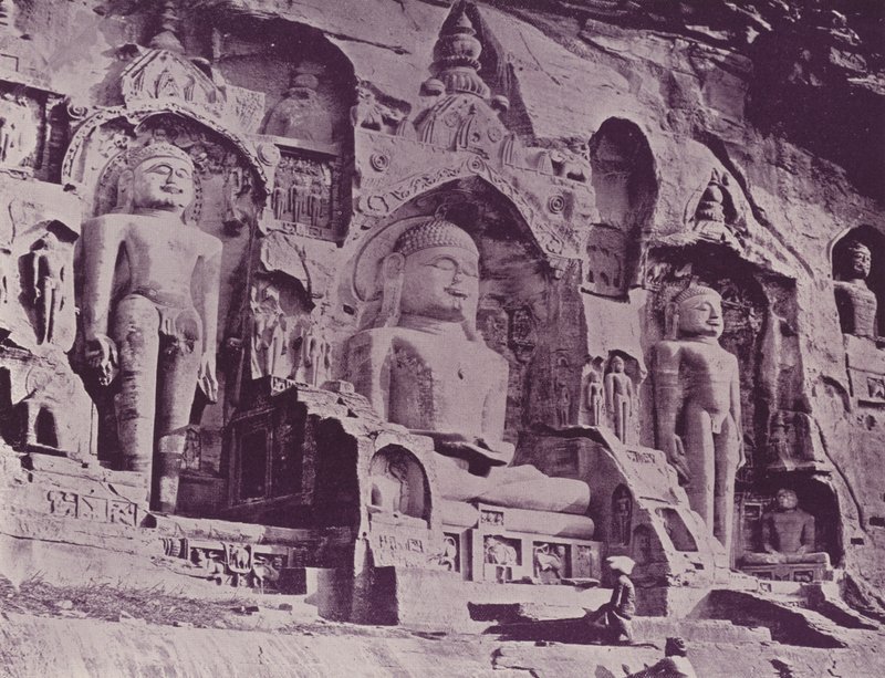 Buddhistiske figurer, The Happy Valley, Gwalior av English Photographer