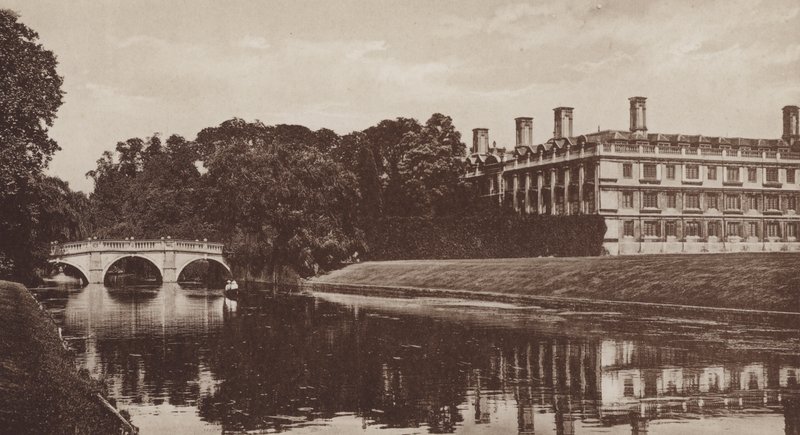 Clare College og Bridge, Cambridge (s/hvitt bilde) av English Photographer