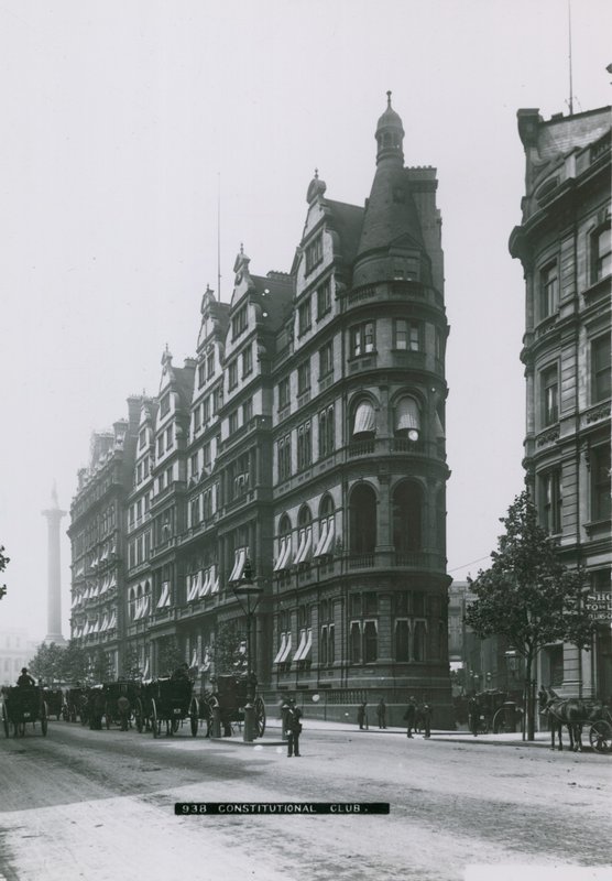 Constitutional Club, London av English Photographer