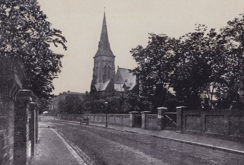 Grove Road og St Judes (s/hvitt bilde) av English Photographer
