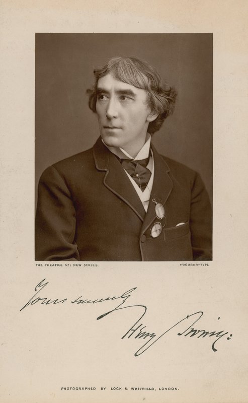 Henry Irving, skuespiller; signert fotografi av English Photographer
