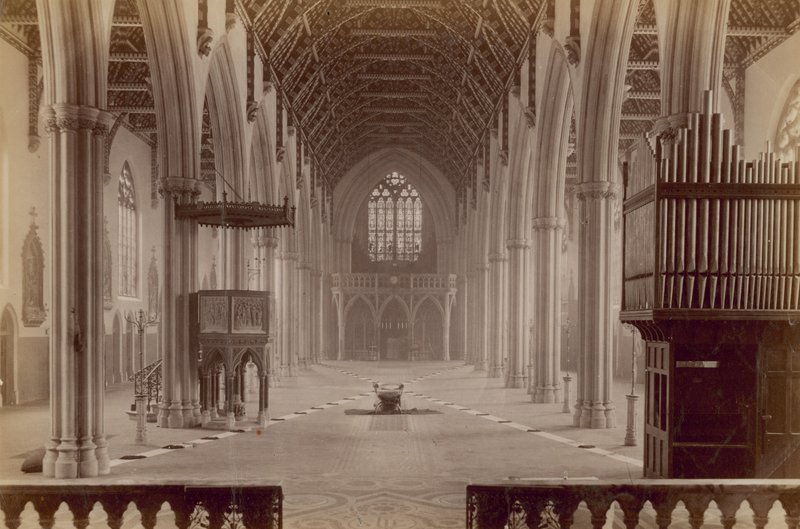 Interiør av St Georges Cathedral av English Photographer