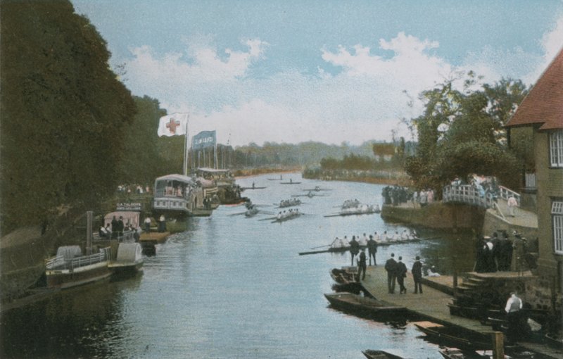 Isis, fra Folly Bridge i Eights Week av English Photographer