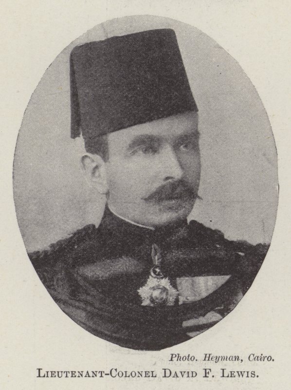 Oberstløytnant David F Lewis av English Photographer