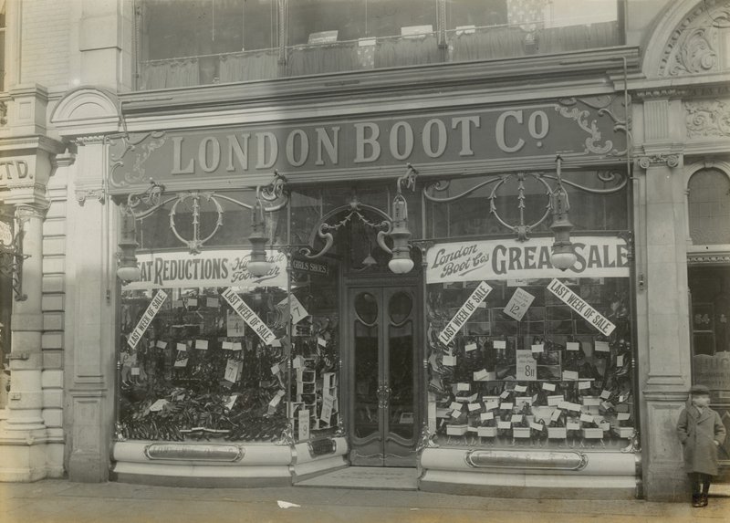 London Boot Company av English Photographer