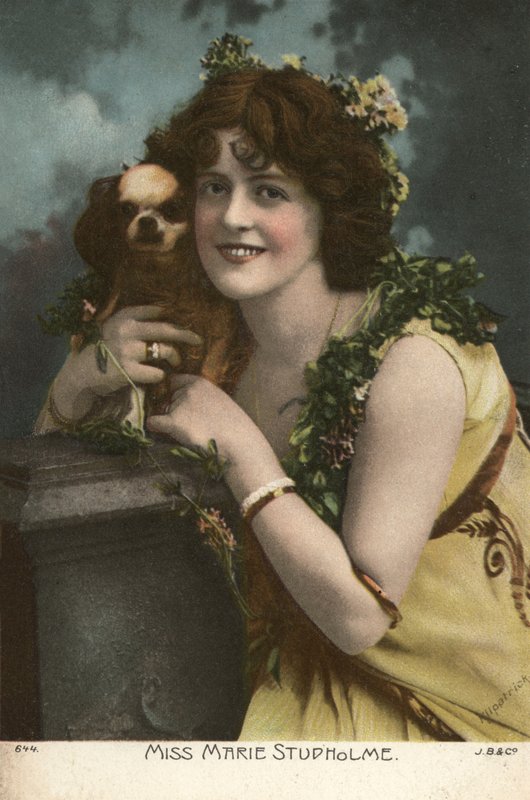 Marie Studholme (fargebilde) av English Photographer