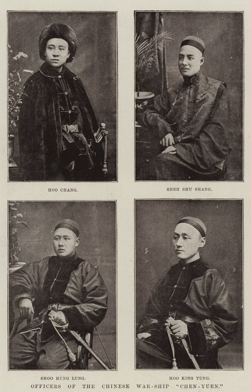Offiserer på det kinesiske krigsskipet Chen-Yuen av English Photographer