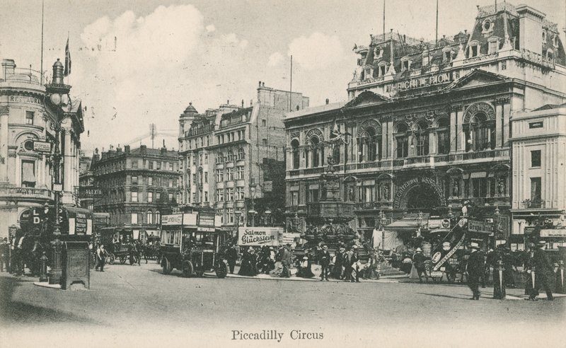 Piccadilly Circus av English Photographer