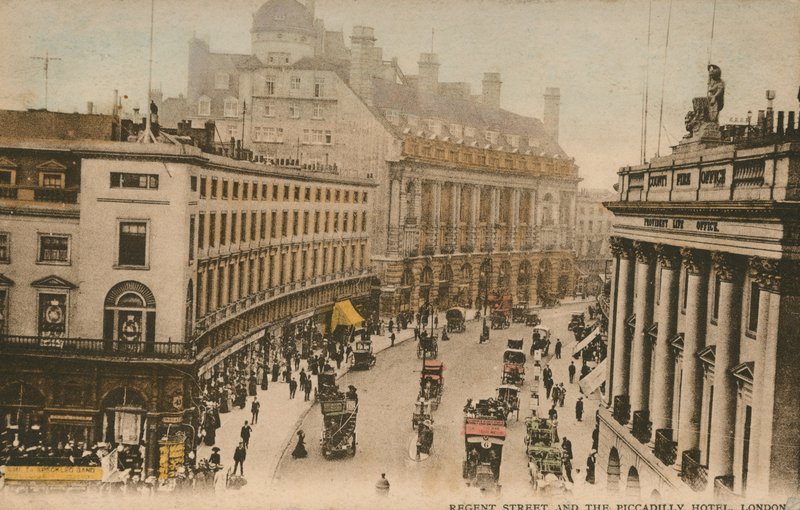 Regent Street og Piccadilly Hotel, London av English Photographer