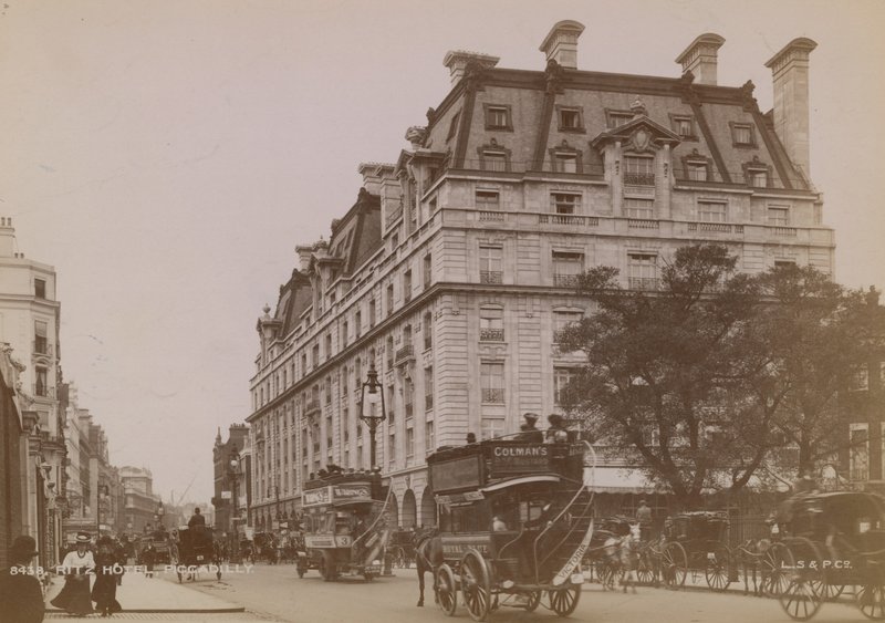 Ritz Hotel, Piccadilly av English Photographer