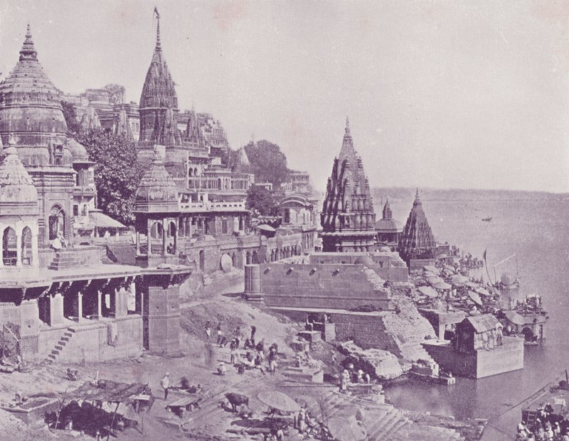 The Burning Ghat, Benares av English Photographer
