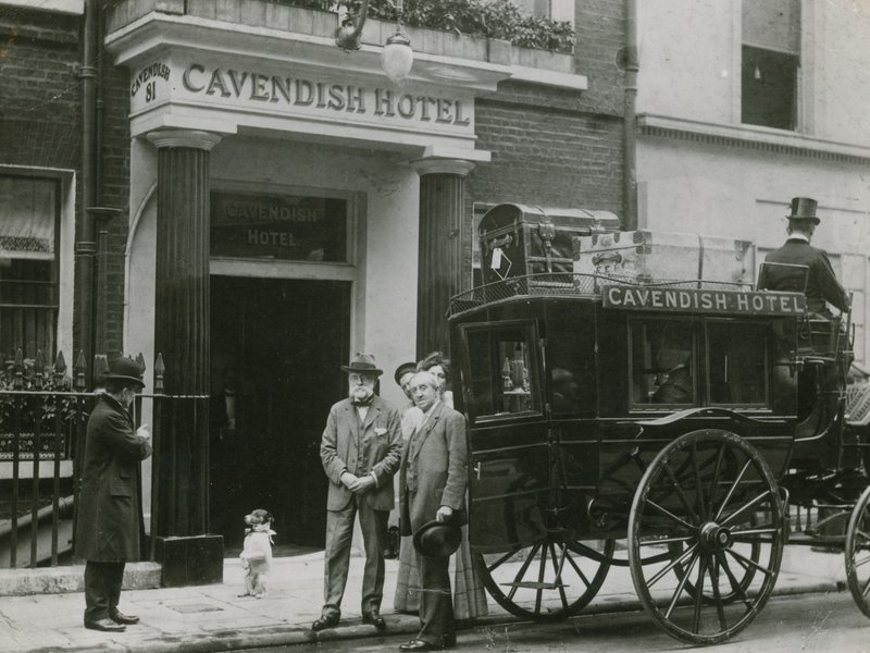 The Cavendish Hotel, London av English Photographer