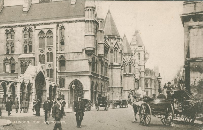 The Law Courts, London av English Photographer