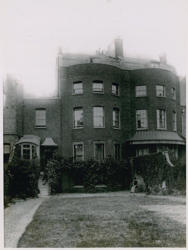 The Paragon, New Kent Road av English Photographer