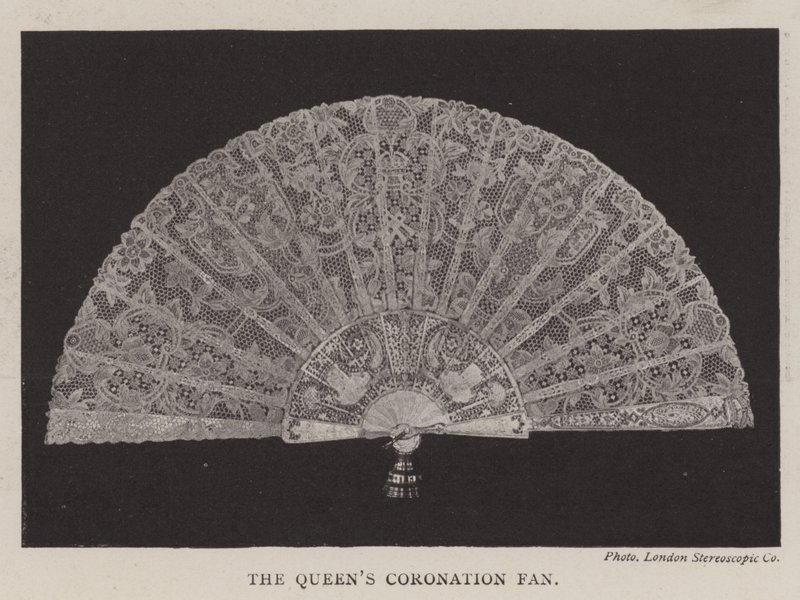 The Queens Coronation Fan av English Photographer