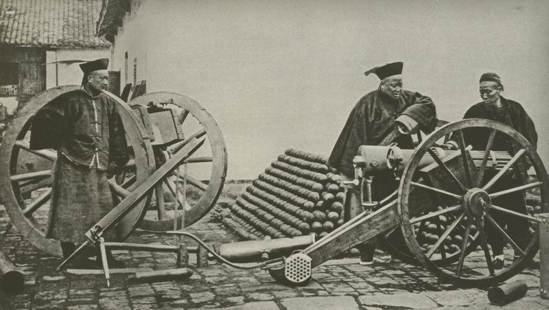 Kinas første moderne arsenal (s/hvitt bilde) av European Photographer