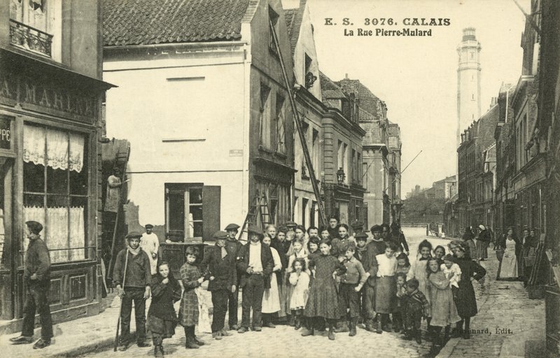 Rue Pierre-Mulard, Calais (s/hvitt bilde) av French Photographer