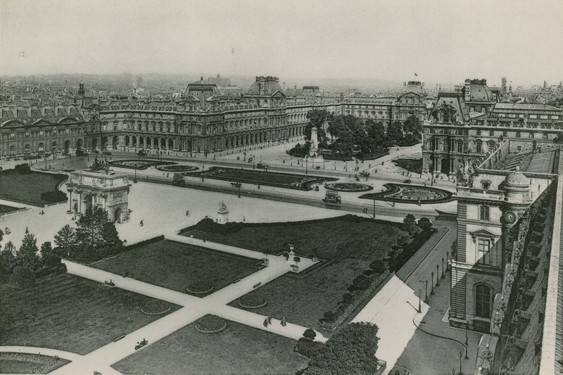 The New Louvre, The New Louvre (fotogravure) av French Photographer