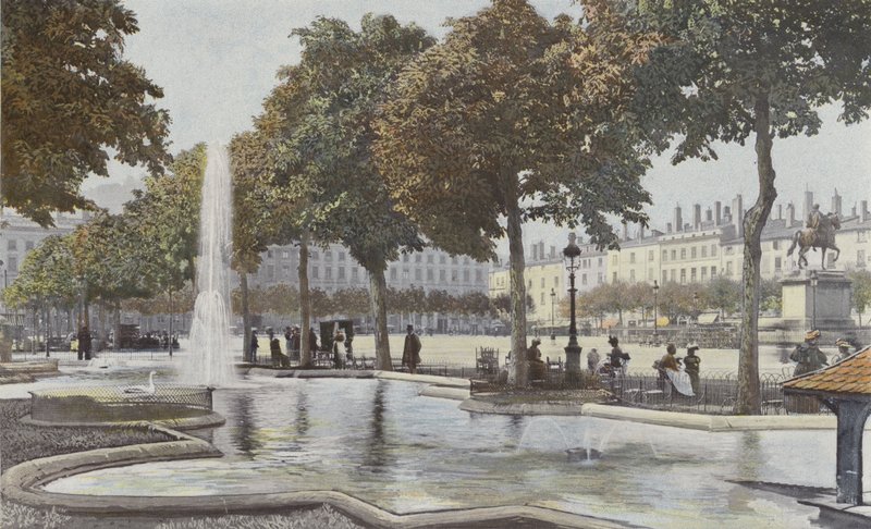 Lyon, Place Bellecour av French Photographer