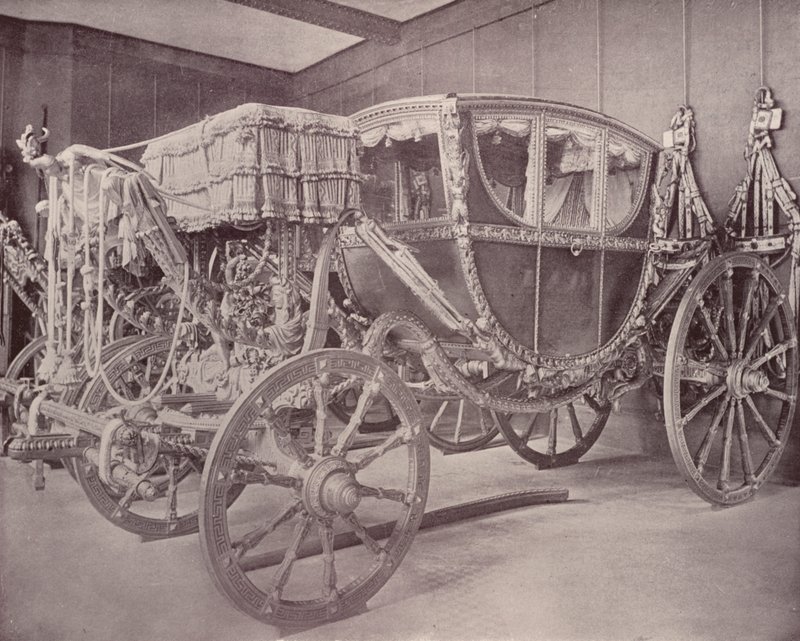 Paris: Royal Carriage, Musee Cluny (s/hvitt-bilde) av French Photographer