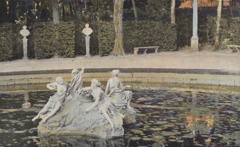Trianon, nymfenes fontene av French Photographer