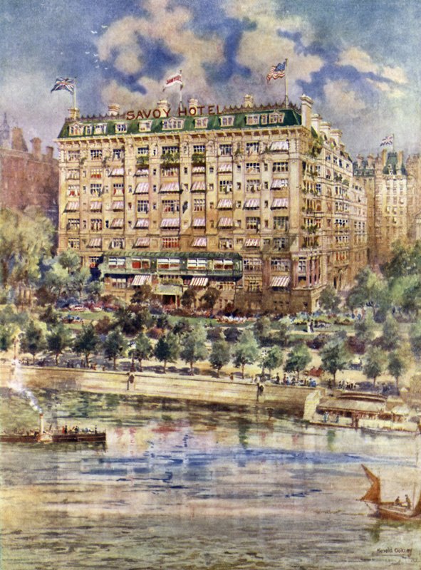 Elven foran The Savoy Hotel av Harold Oakley