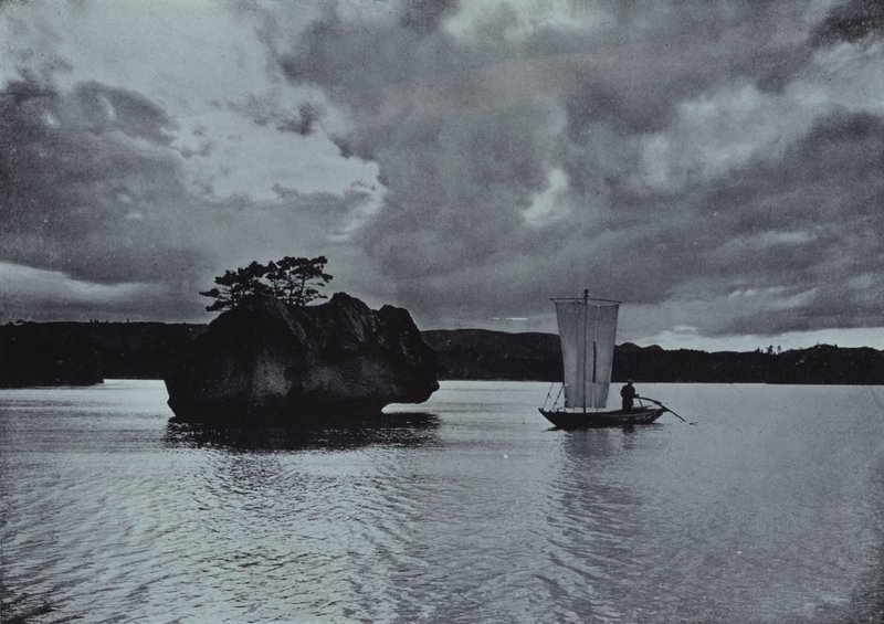 Kveld på Innsjøen (s/hvitt bilde) av Herbert Ponting