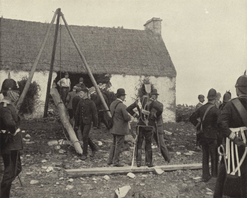 Utkastelsesscene (s/hvitt bilde) av Irish Photographer