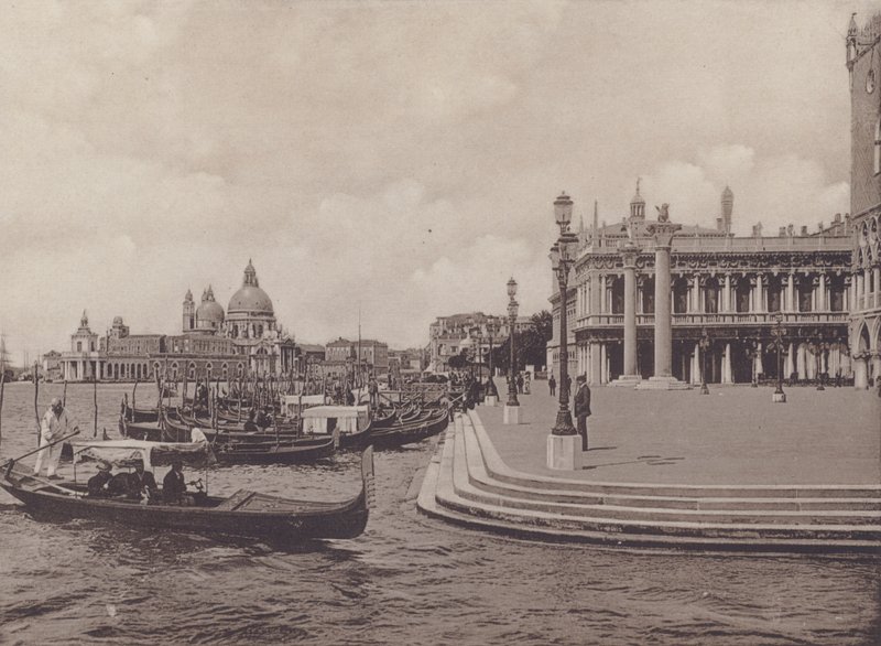 Pier, Dalla Riva Degli Schiavoni (s/h-bilde) av Italian Photographer