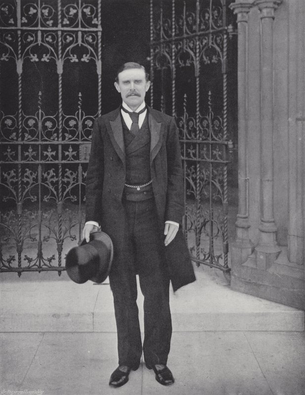 Høyre Hon. St. John Brodrick av J. Benjamin Stone