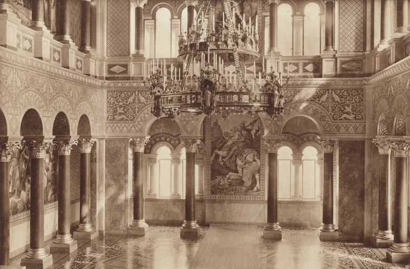 Bavarian Kings Castle Neuschwanstein, The Thronhall av Otto Ballerstedt