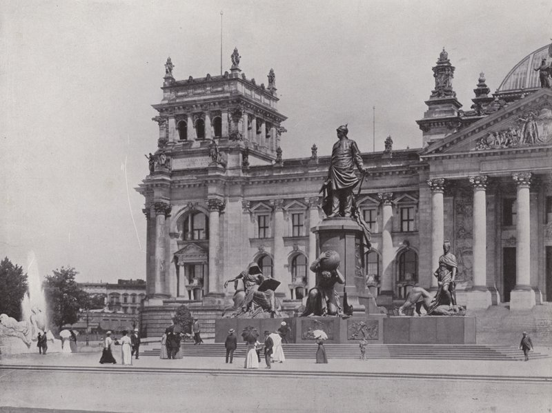 Bismarck-monumentet (s/hvitt-bilde) av Photographer German