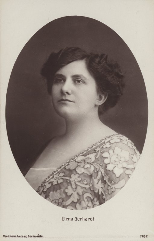 Elena Gerhardt , tysk operasangerinne (s/hvitt bilde) av Photographer German