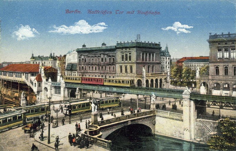 Hallesches Tor, Berlin (fargebilde) av Photographer German