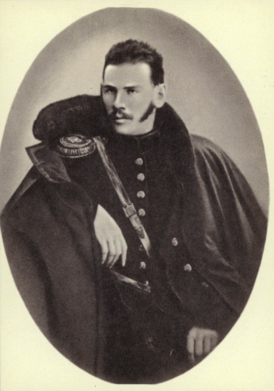 L N Tolstoj av Russian Photographer