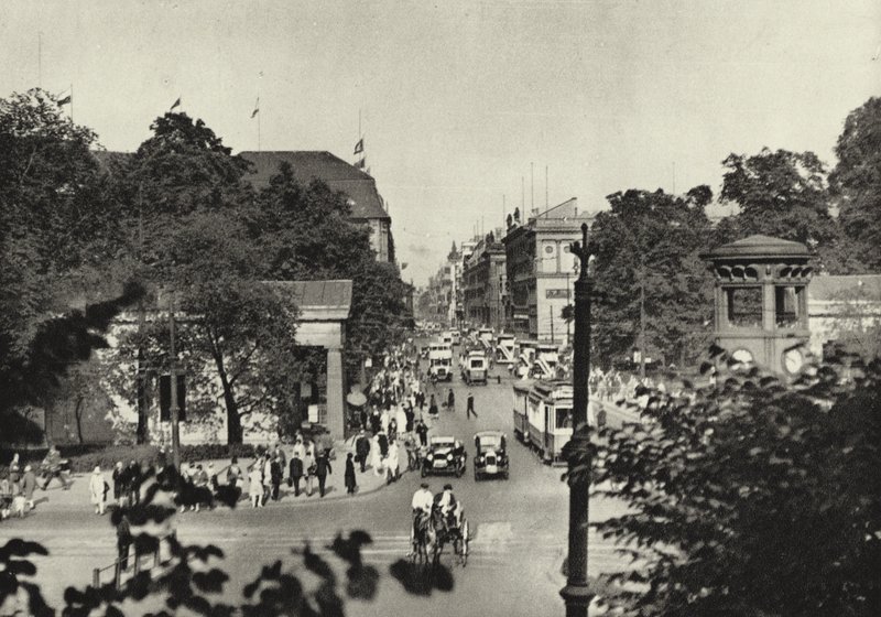 Berlin: Potsdamer Platz (s/hvitt bilde) av Sasha Stone