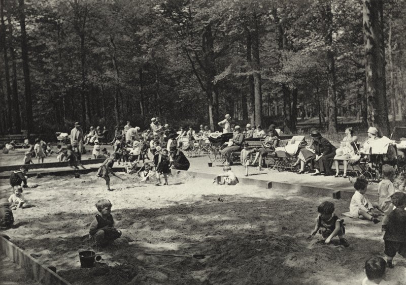 Berlin: Tiergarten (s/hvitt bilde) av Sasha Stone
