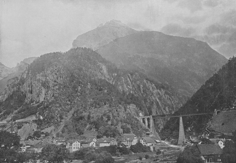 Amsteg, Gotthard Line (s/hvitt bilde) av Swiss Photographer