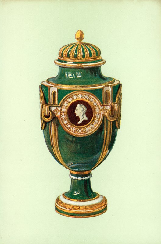 Vase, Sevres, grønn grunn (farge litho) av William Gibb